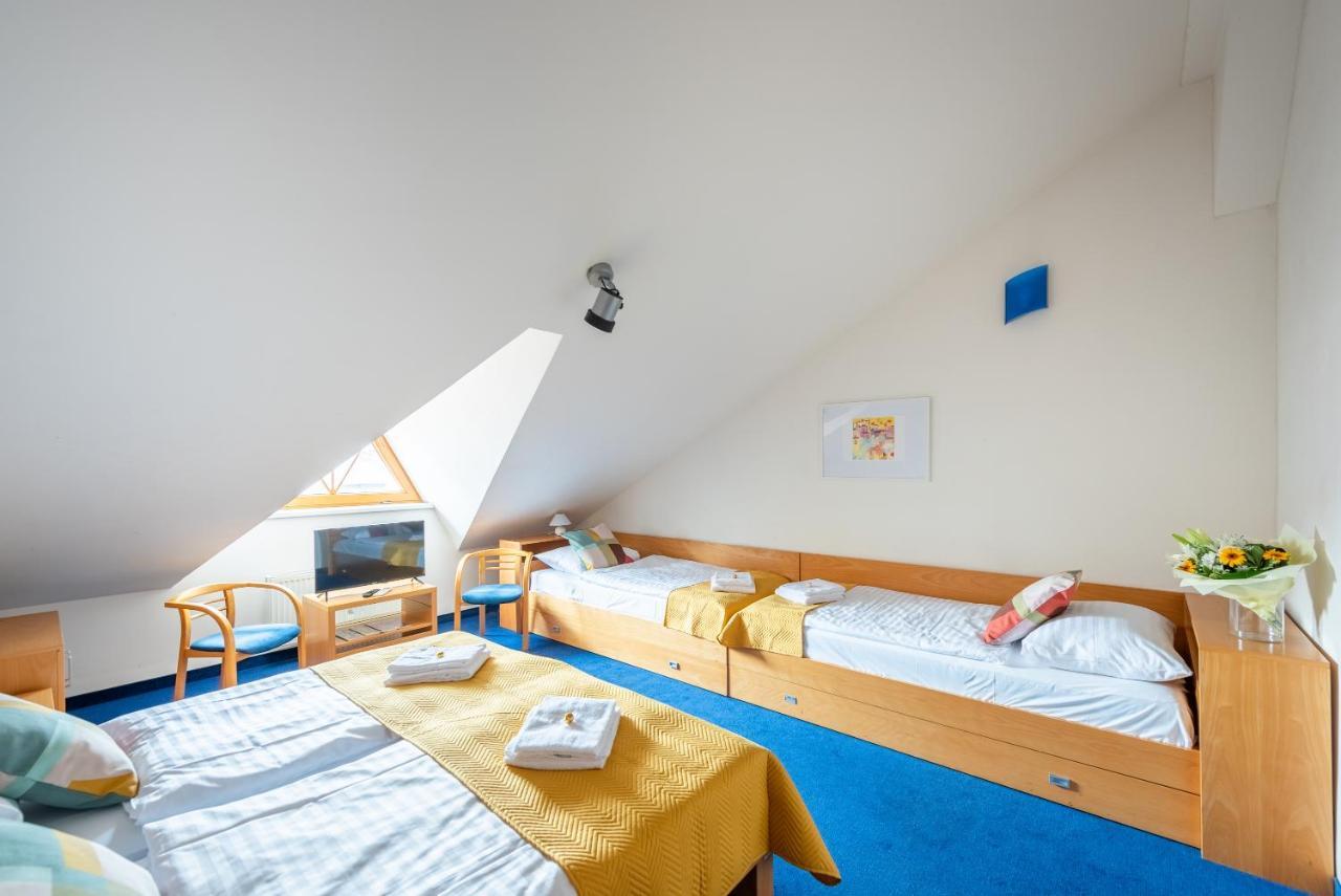 Libero Residence Прага Экстерьер фото