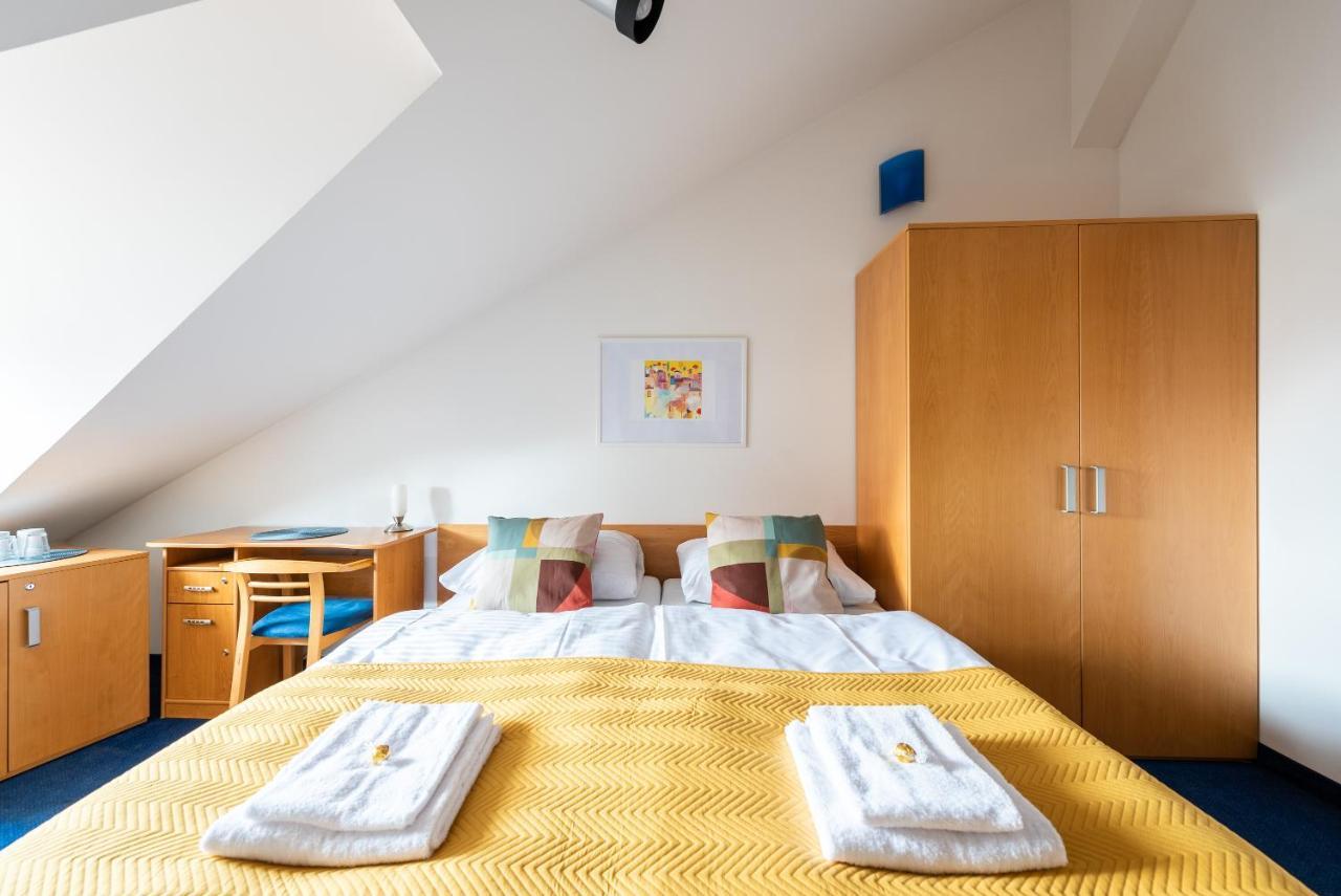 Libero Residence Прага Экстерьер фото