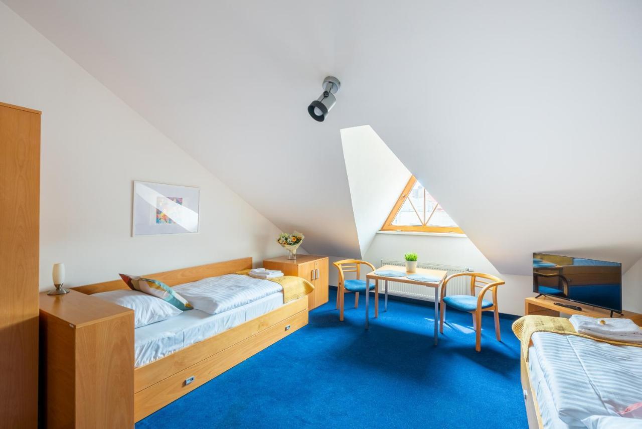 Libero Residence Прага Экстерьер фото